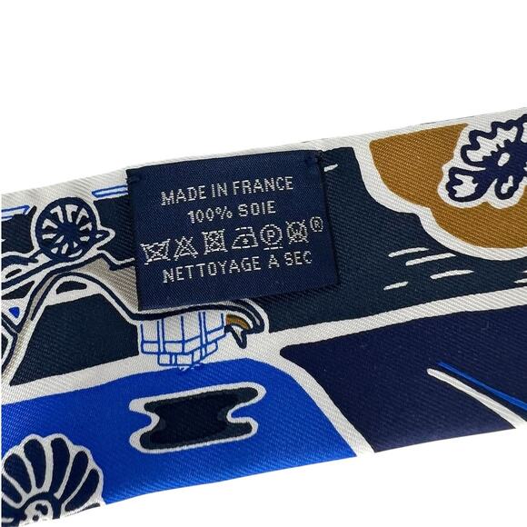 Hermès Printed Silk Bingata Sticker Twilly Marine Tabac Bleu Vif - Picture 11 of 12